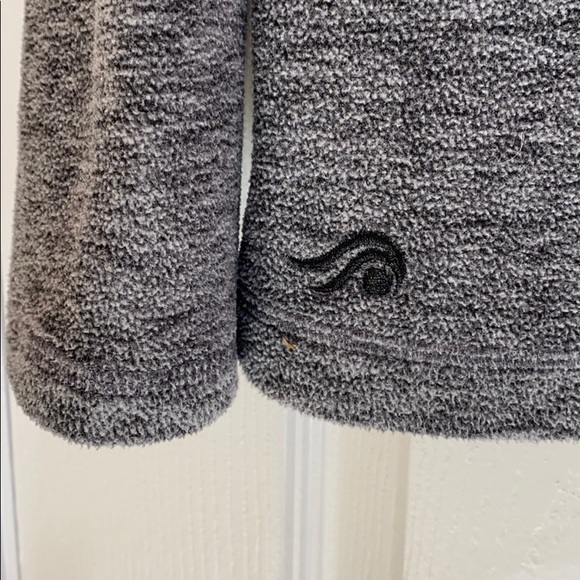 IDEOLOGY LIGHTWEIGHT SWEATSHIRT. SIZE S - Picture 2 of 6